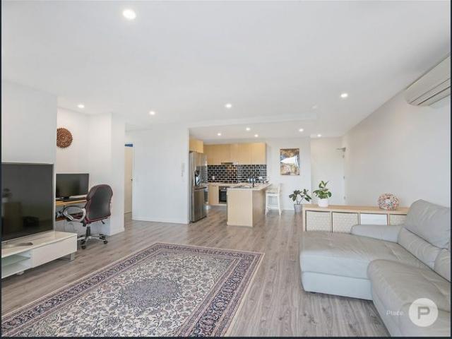 Apartment for rent in Cannon Hill, Greater Brisbane