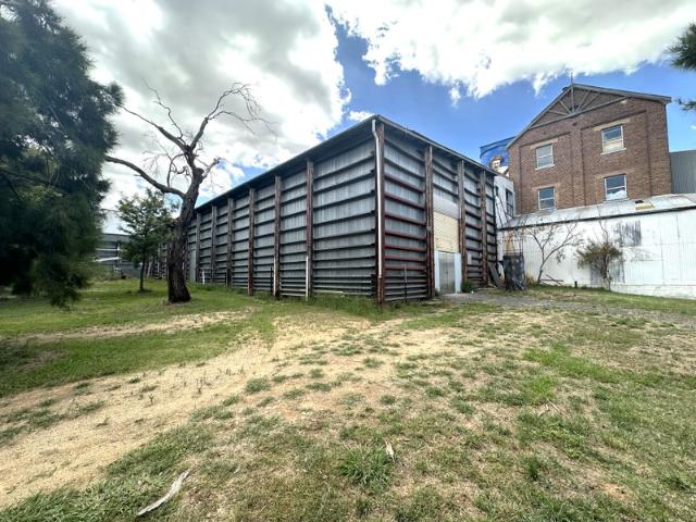 Warehouse for rent in Harden, New South Wales
