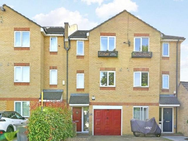 House for rent in Isle Of Dogs, Greater London
