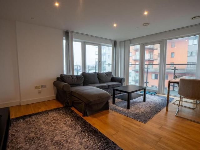 Apartment for rent in Woolwich Dockyard, Greater London