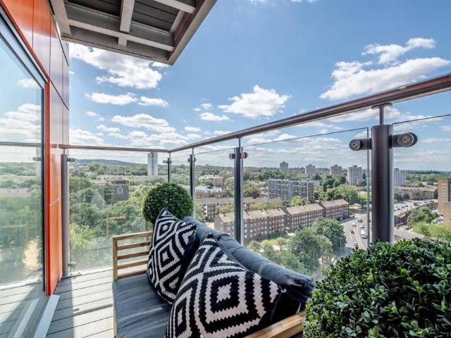 Apartment for rent in Callis Yard, Greater London