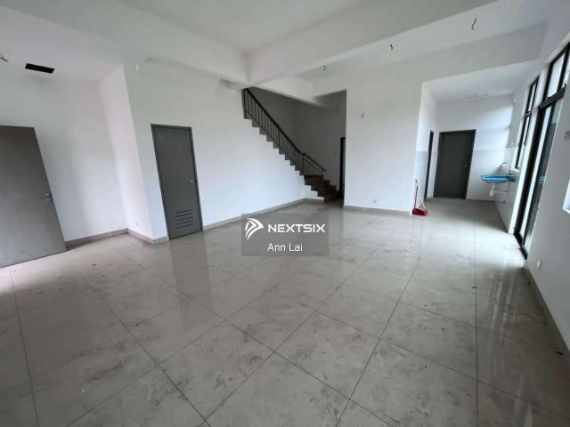 Residential House for sale in Country Heights Damansara, Kuala Lumpur