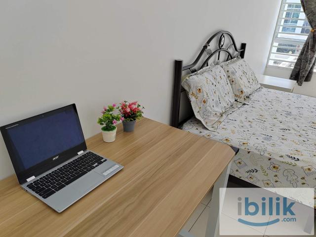 Room for rent in Sendayan Village, Negeri Sembilan