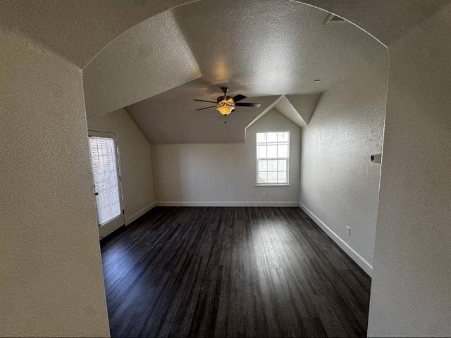 Room for rent in Roseville, California