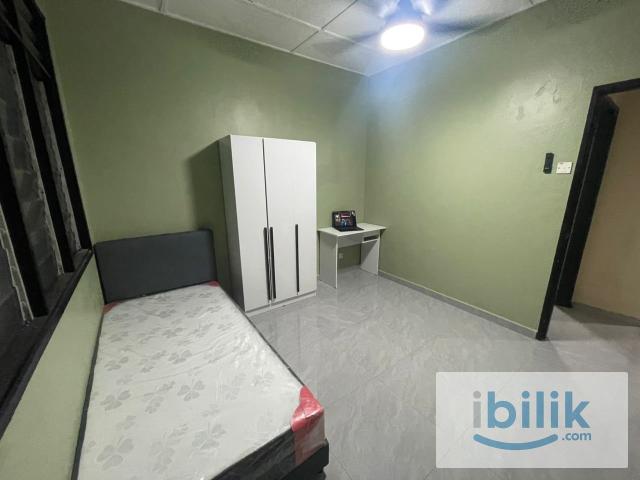 Room for rent in Selayang, Selangor