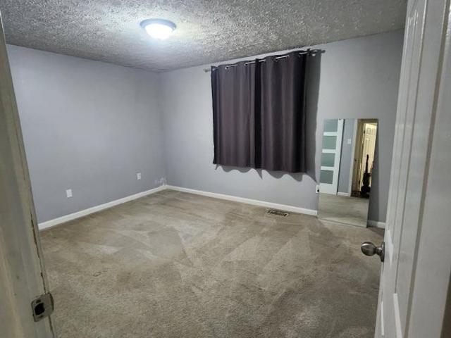 Room for rent in Virginia