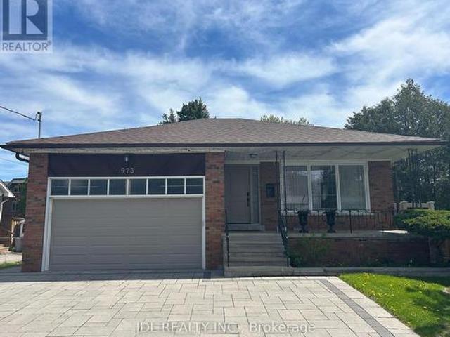 House for rent in Woburn, Ontario