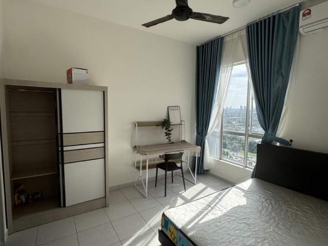 Room for rent in Country Heights Damansara, Kuala Lumpur