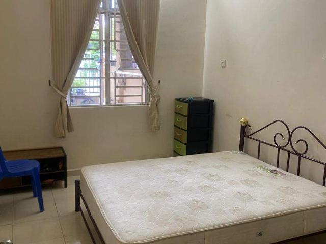 Room for rent in Country Heights Damansara, Kuala Lumpur