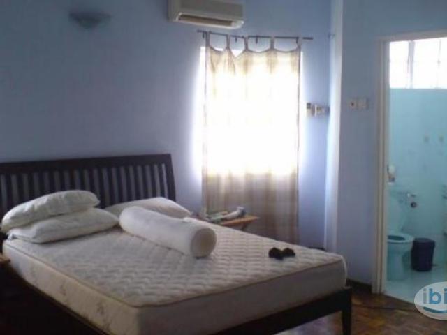 Room for rent in Petaling, Damansara Damai