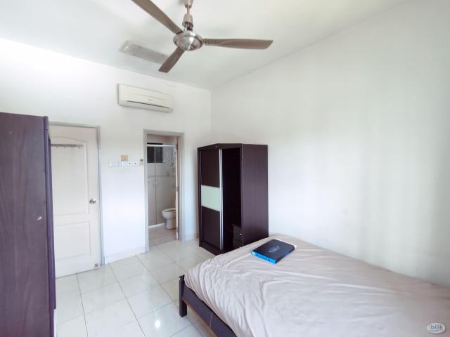 Room for rent in Petaling, Damansara Damai