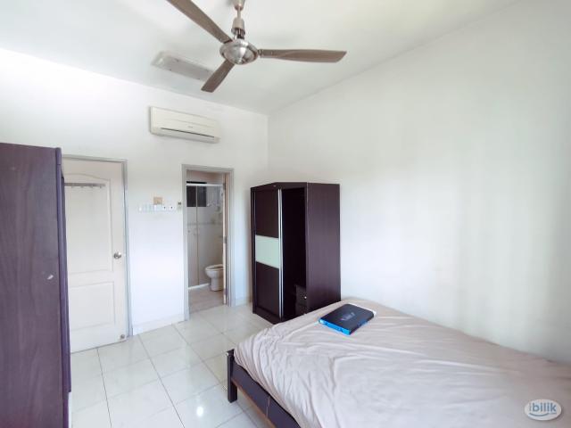 Room for rent in Taman Tun Dr Ismail, Kuala Lumpur