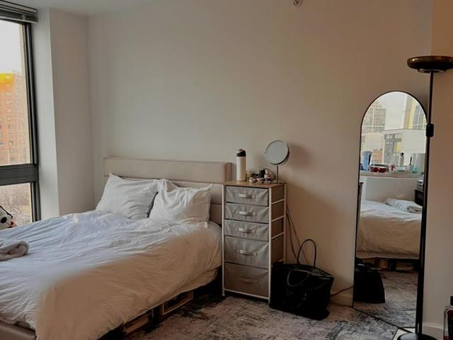 Room for rent in Arverne, New York
