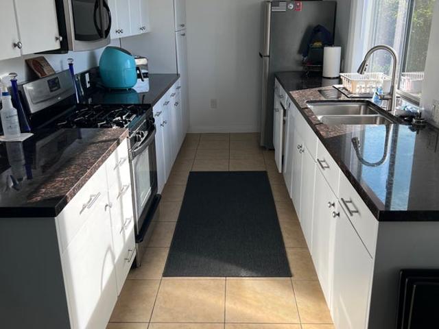 Room for rent in West Hollywood, California