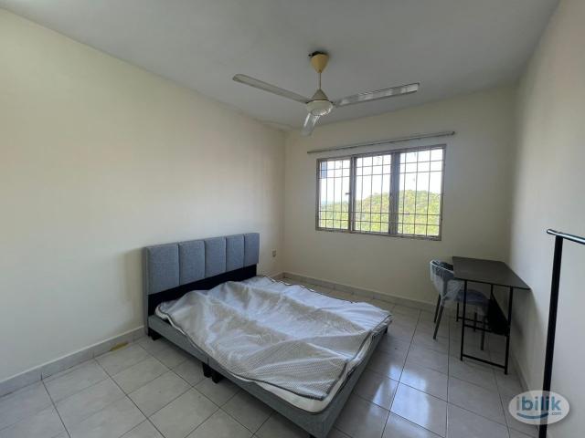 Room for rent in Petaling, Damansara Damai