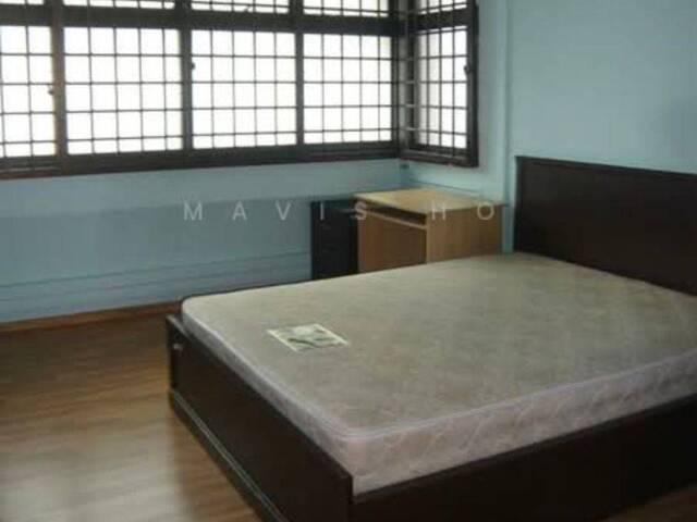 Room for rent
