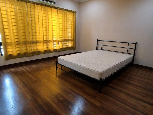 Room for rent in Alam Impian, Selangor