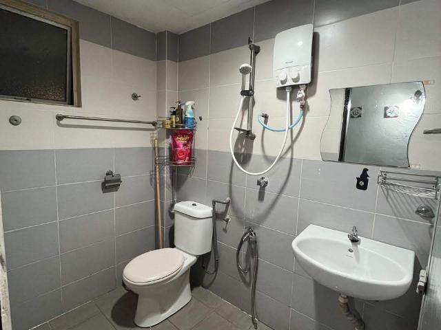 Room for rent in Petaling, Subang Jaya