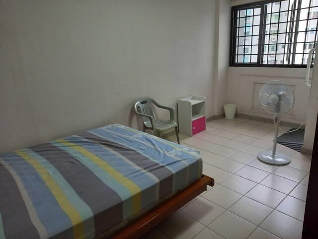 Room for rent
