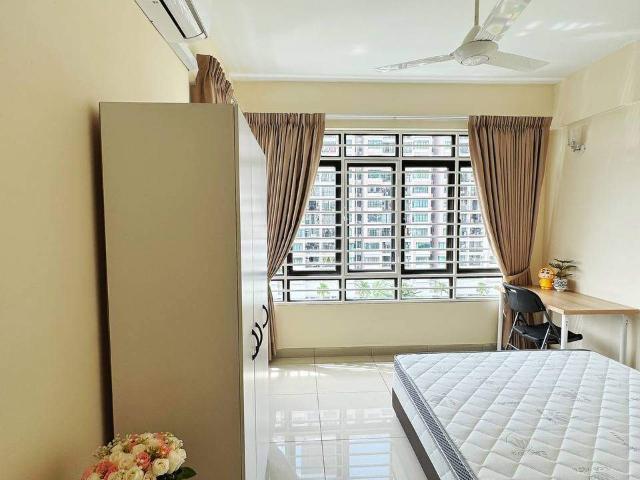 Room for rent in Petaling, Damansara Damai
