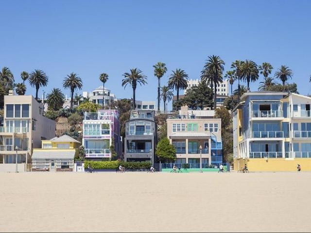 Room for rent in Marina Del Rey, California