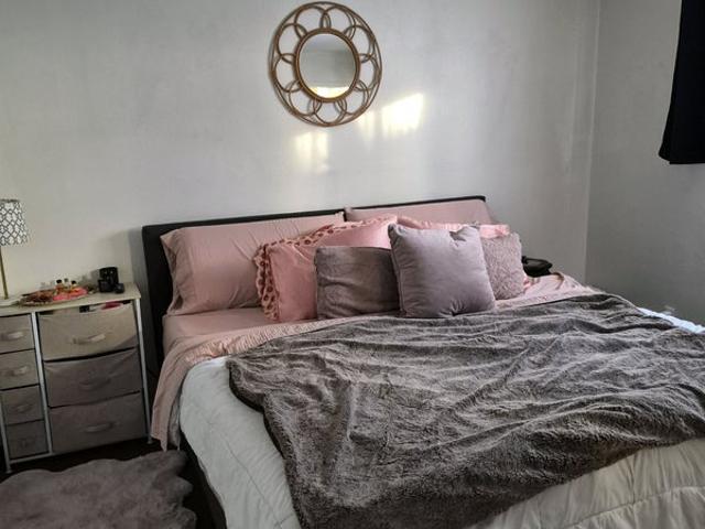 Room for rent in Costa Mesa, California