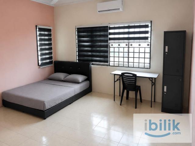 Room for rent in Sendayan Village, Negeri Sembilan