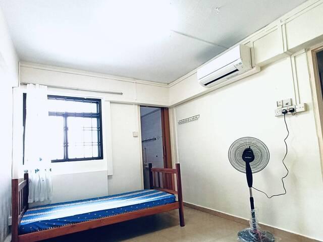 Room for rent