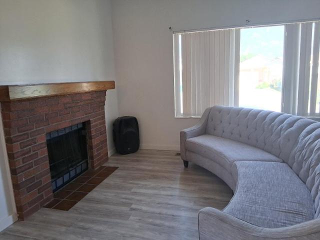 Room for rent in Farifield Park, Layton