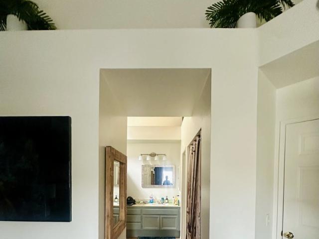 Room for rent in Laguna Niguel, California