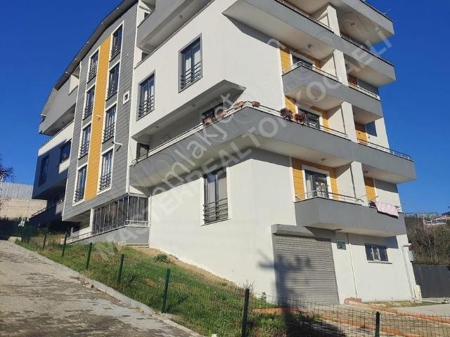 İzmit, Kocaeli içerisinde kiralık mülk