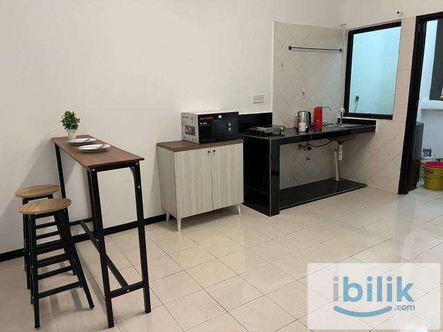 Room for rent in Petaling, Alam Impian