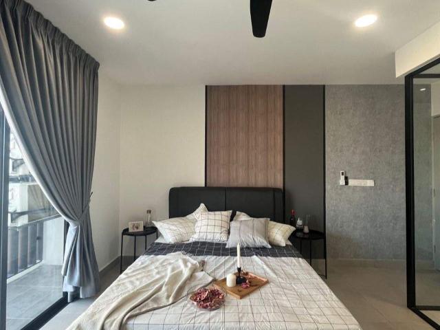 Room for rent in Petaling, Alam Impian
