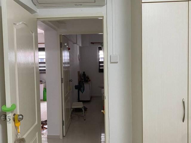 Room for rent in Telok Blangah