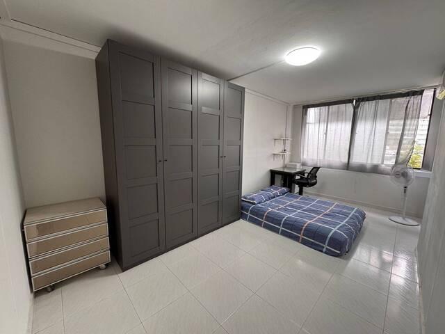 Room for rent