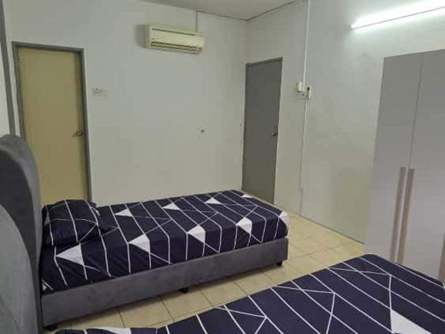 Room for rent in Country Heights Damansara, Kuala Lumpur