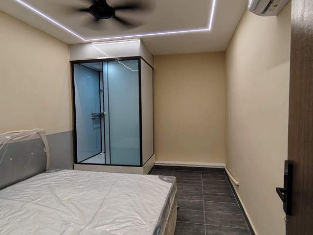 Room for rent in Petaling, Damansara Damai