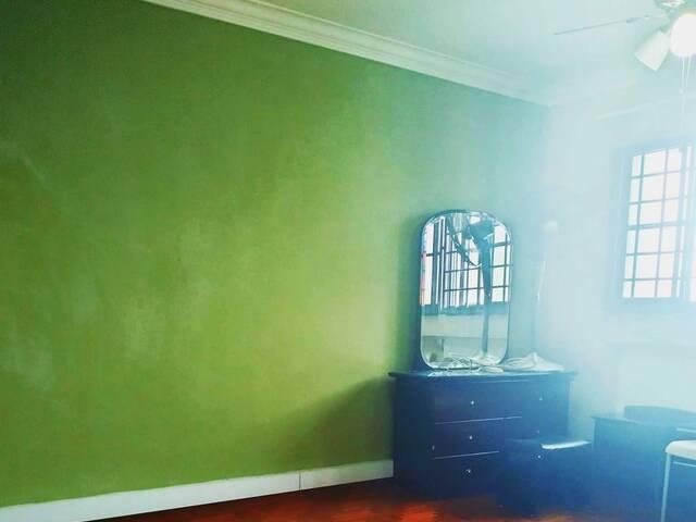 Room for rent