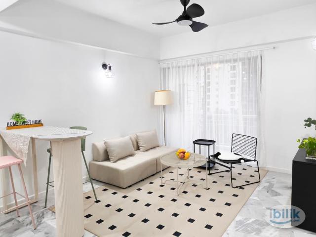 Room for rent in Petaling, Damansara Damai