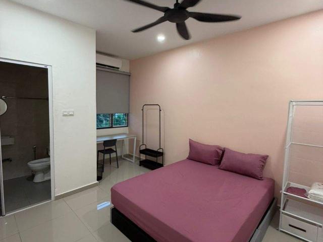 Room for rent in Petaling, Damansara Damai