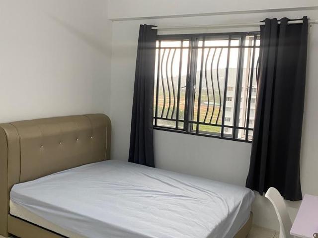 Room for rent in Wellesley, Penang