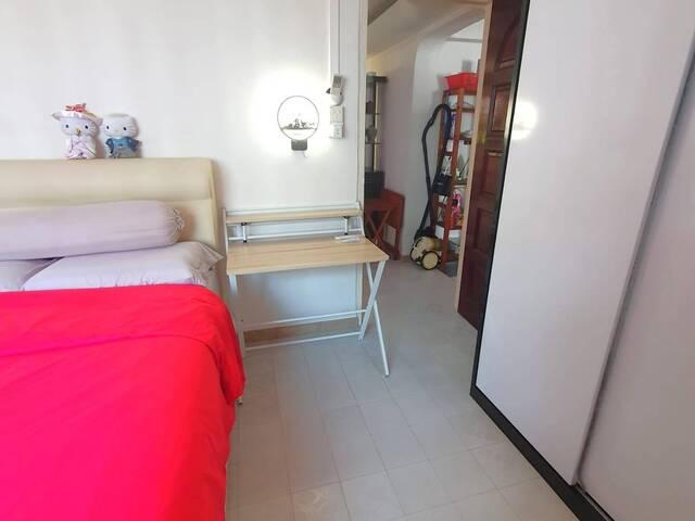 Room for rent