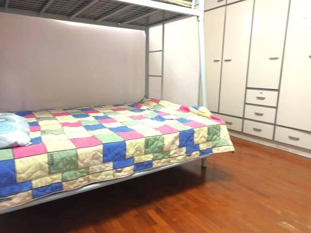 Room for rent