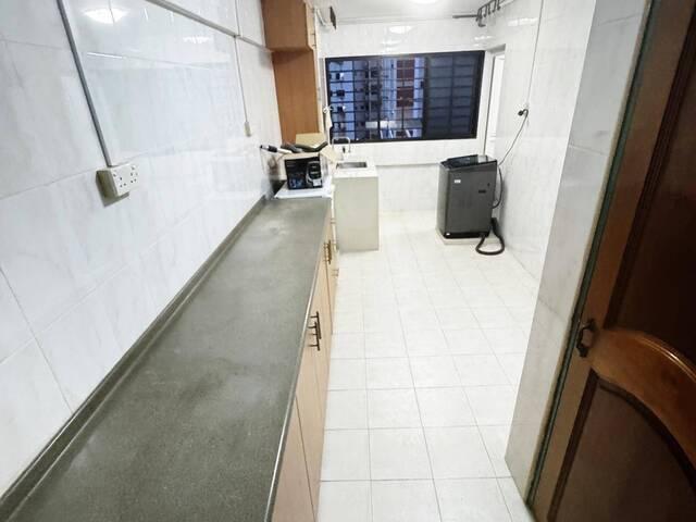 Room for rent in Hougang, 19 North East, Hougang