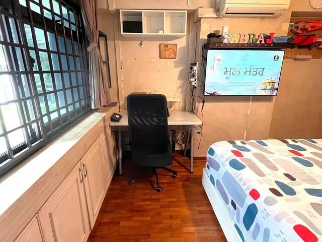Room for rent