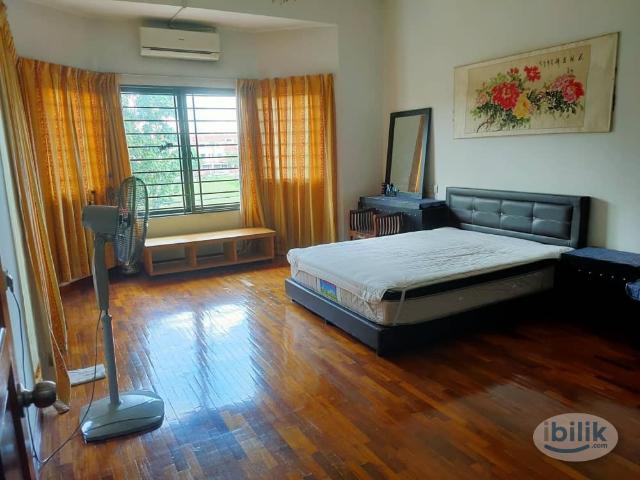 Room for rent in Petaling, Damansara Damai
