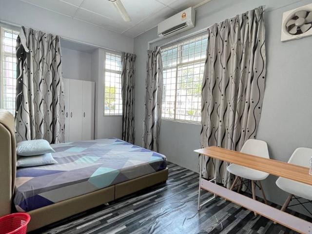 Room for rent in Wellesley, Penang