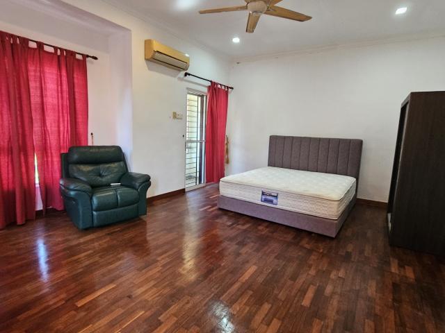 Room for rent in Mukim 18, Georgetown