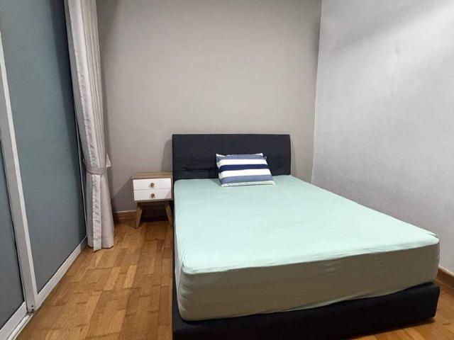 Room for rent in Bandar Kinrara, Majlis Bandaraya Subang Jaya