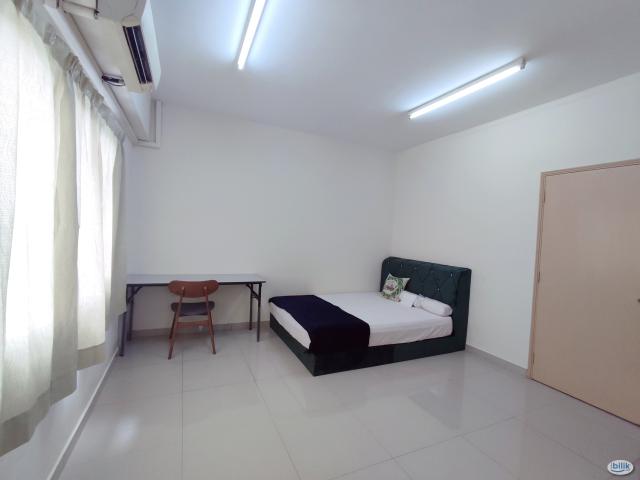 Room for rent in Petaling, Damansara Damai